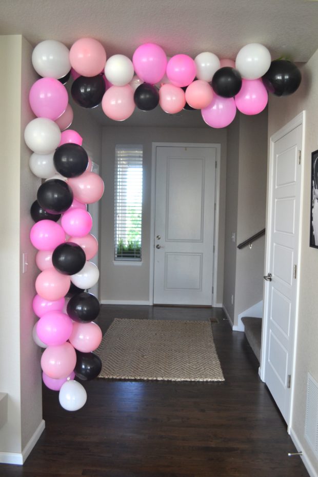 balloon-week-diy-balloon-arch-without-helium-the-daily-hostess