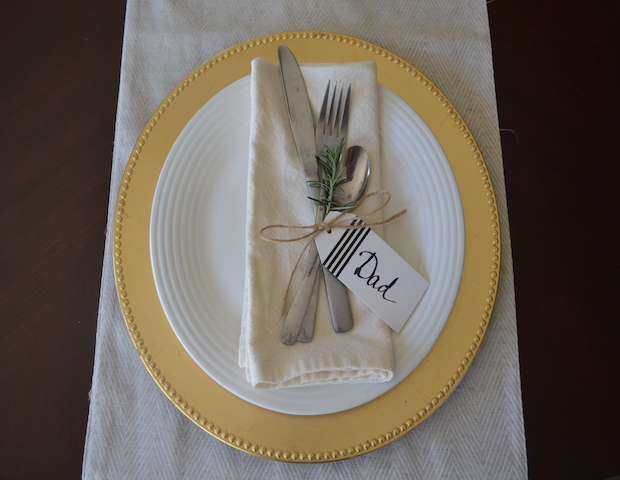 Tablescape Tuesday: 5 Thanksgiving Place Settings