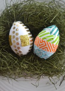 Five ways to decorate Easter Eggs without dye, tissue paper eggs, glitter eggs, washi tape eggs