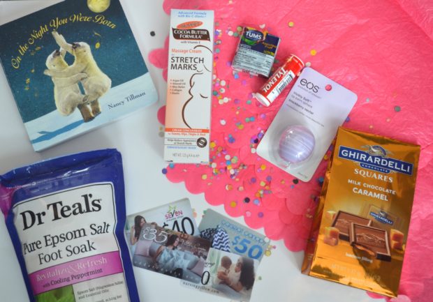10 Things to Include in a Pregnancy Care Package