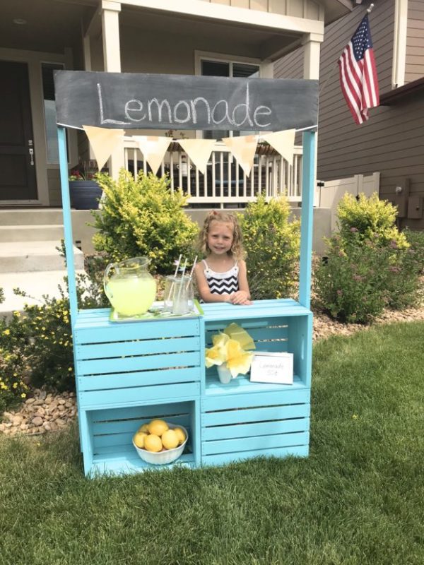 The Power of Cute Details: A Lemonade Stand Story - The Daily Hostess