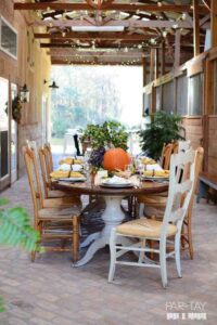 thanksgiving barn ideas, thanksgiving tablescape, rustic thanksgiving